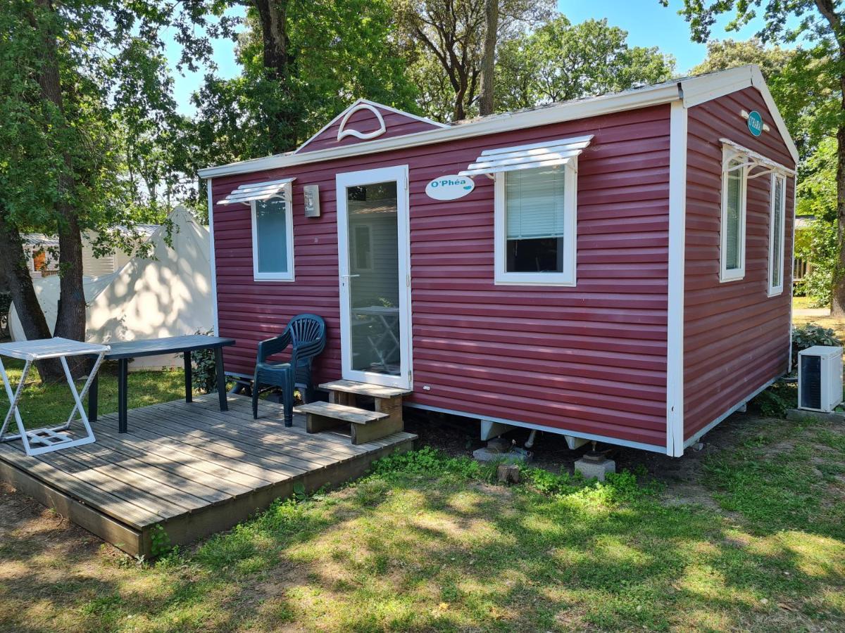 Camping Fleur D'Oleron 생-피에르-돌레롱 외부 사진