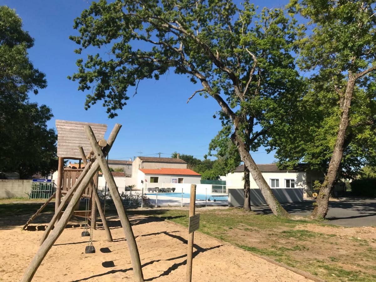Camping Fleur D'Oleron 생-피에르-돌레롱 외부 사진